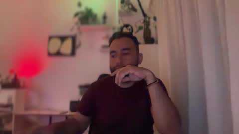 Snapshot of domfetishx chatting on November 2025 02:50:02 AM all fetishes online show from November 2025 02:50:02 AM