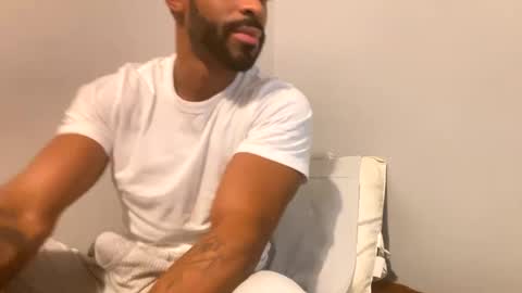 Domi online show from December 2024 03:50:02 AM