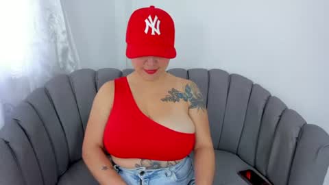 Snapshot of domina0 chatting on June 2026 12:22:01 PM domi online show from June 2026 12:22:01 PM