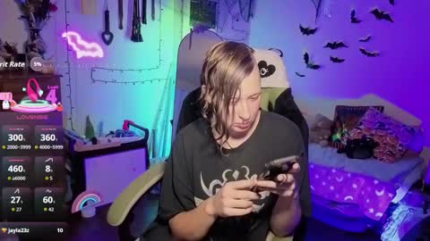 Bigbearnbunnyboy online show from December 2025 12:49:02 AM