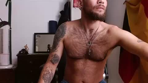 Snapshot of dominantthewolf chatting on July 2026 03:34:01 AM Logan - INDEPENDET MODEL online show from July 2026 03:34:01 AM