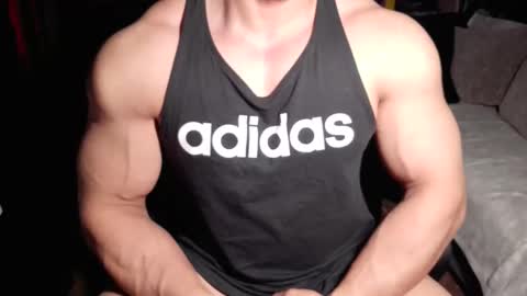 Snapshot of dominatemuscle chatting on April 2026 07:56:01 PM Kevin online show from April 2026 07:56:01 PM