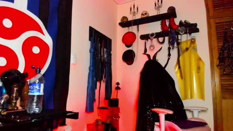 Dom Blue online show from January 2025 09:29:02 PM