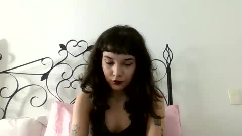 Snapshot of dominatrixkimmy chatting on October 2025 12:07:01 AM dominatrixkimmy online show from October 2025 12:07:01 AM