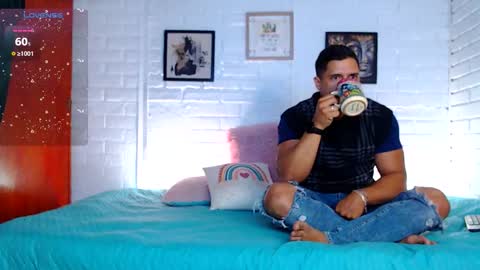 Dominc berry online show from October 2025 11:03:01 AM