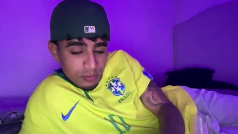 Snapshot of dominic_brand chatting on September 2025 02:46:02 AM Brandon online show from September 2025 02:46:02 AM