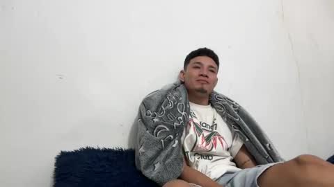 Snapshot of dominic_brand chatting on September 2025 11:39:02 PM Brandon online show from September 2025 11:39:02 PM