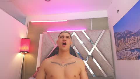 DOMI online show from April 2026 03:53:02 AM