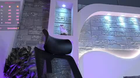 dominic de luca online show from November 2025 04:00:02 AM