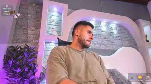 dominic de luca online show from December 2025 03:34:01 AM