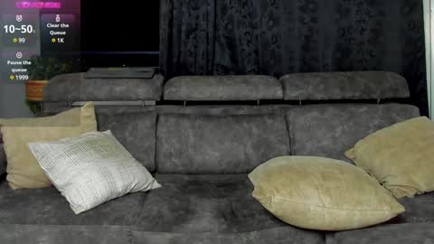 SANTI  independent model online show from February 2025 04:26:02 AM