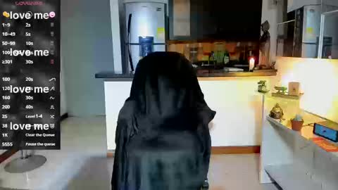 SANTI  independent model online show from September 2025 01:39:02 AM