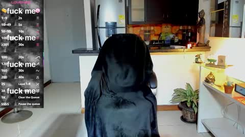 SANTI  independent model online show from October 2025 01:47:02 AM