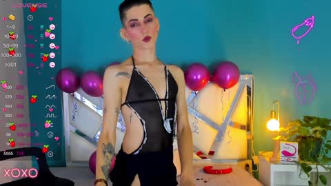 Dominic online show from December 2024 03:04:01 PM