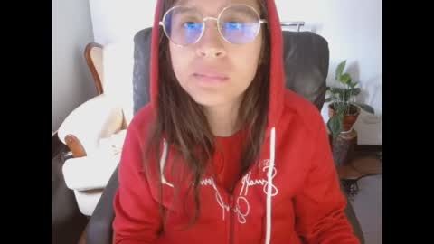   online show from March 2026 01:33:01 PM