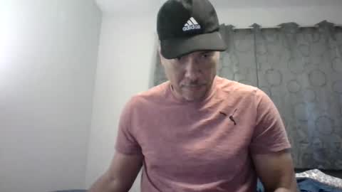 Snapshot of dominicanorico chatting on December 2024 04:02:02 AM luis online show from December 2024 04:02:02 AM