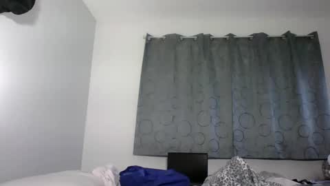 Snapshot of dominicanorico chatting on October 2025 10:40:02 PM luis online show from October 2025 10:40:02 PM