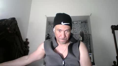 luis online show from April 2026 04:46:01 AM
