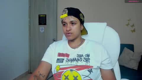 Snapshot of dominick_joness chatting on September 2025 10:45:01 PM Dominick online show from September 2025 10:45:01 PM