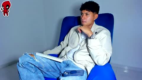 Snapshot of dominick_king chatting on May 2026 02:29:02 AM Dominic online show from May 2026 02:29:02 AM