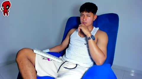 Snapshot of dominick_king chatting on May 2026 01:23:02 AM Dominic online show from May 2026 01:23:02 AM