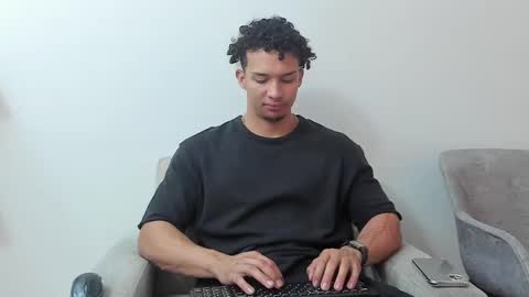 Dominick Star online show from February 2025 04:08:02 AM