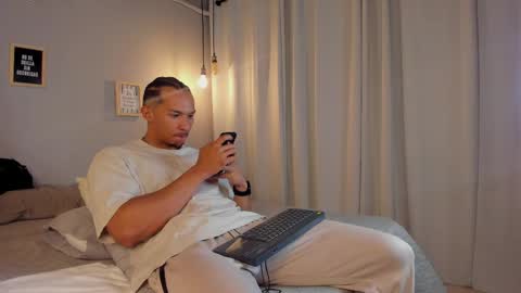 Dominik Drake online show from April 2026 12:21:02 PM