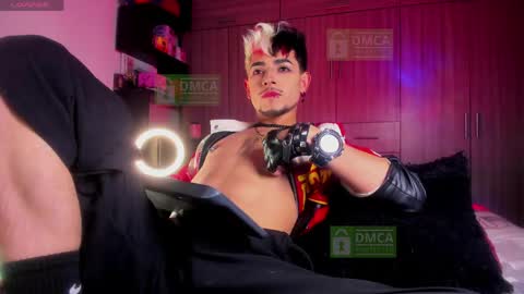 Dominik Eclipse  online show from April 2026 08:26:01 AM