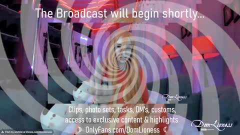 Snapshot of domlioness chatting on January 2025 11:02:01 PM DomLioness online show from January 2025 11:02:01 PM