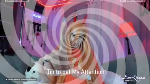 Snapshot of domlioness chatting on February 2025 02:58:02 AM DomLioness online show from February 2025 02:58:02 AM