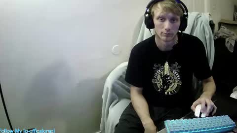Snapshot of domohead0 chatting on July 2026 06:41:02 AM dom online show from July 2026 06:41:02 AM