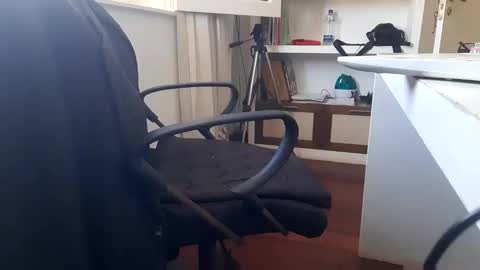 Dom Ruan CF online show from October 2025 05:52:02 PM