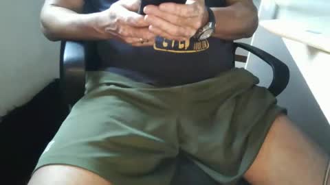 Dom Ruan CF online show from October 2025 05:57:01 PM