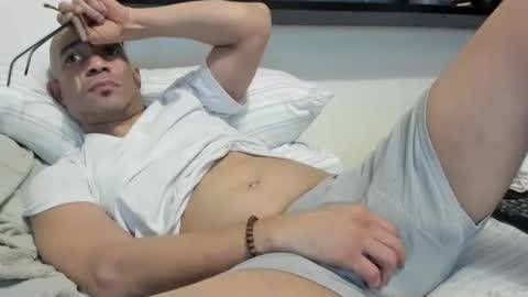 Snapshot of domsxyqte chatting on January 2025 04:21:01 AM Rick online show from January 2025 04:21:01 AM