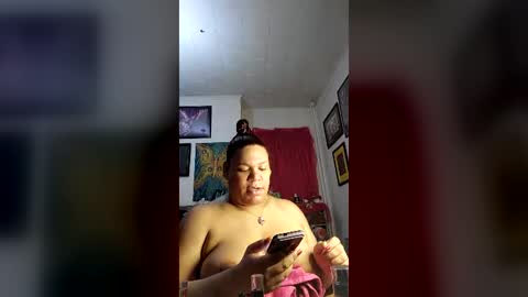 Snapshot of domtstopgal chatting on June 2026 02:10:01 AM domtstopgal online show from June 2026 02:10:01 AM