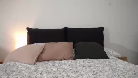 Snapshot of dontcallmeangel_ chatting on November 2025 11:05:02 PM Iara online show from November 2025 11:05:02 PM