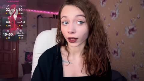 Snapshot of dontoke_ chatting on January 2025 07:41:01 AM Nicole online show from January 2025 07:41:01 AM