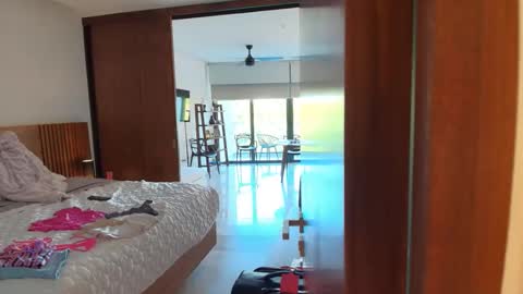 DontPeekMILFNextDoor online show from March 2026 04:25:01 PM