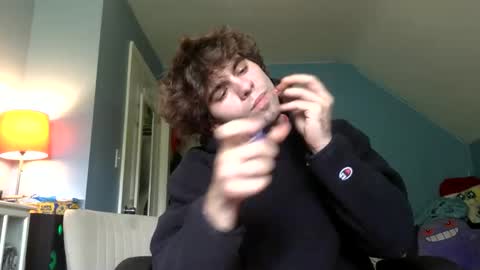 donutking42069 online show from May 2026 05:40:01 PM