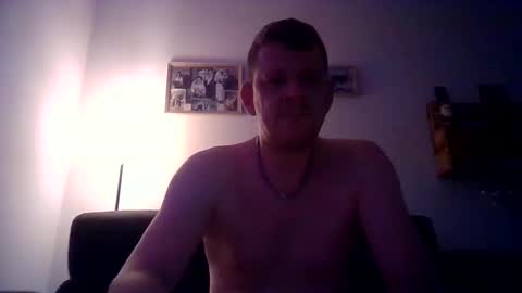 Snapshot of dony83mv chatting on January 2025 04:54:01 PM dony83mv online show from January 2025 04:54:01 PM