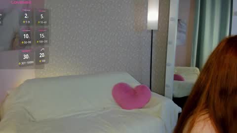 Dora EXOMI online show from November 2025 01:00:02 AM