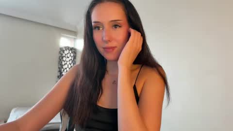 Snapshot of doragranat chatting on June 2026 04:37:01 AM doragranat online show from June 2026 04:37:01 AM