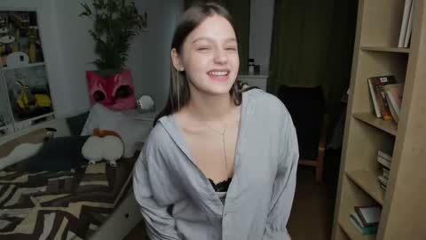 Snapshot of doramoonlurk chatting on November 2025 07:29:02 AM Joey online show from November 2025 07:29:02 AM