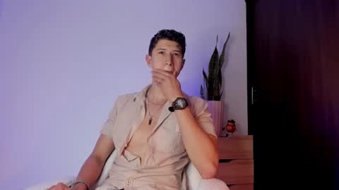 Snapshot of dorian_mystery chatting on February 2026 01:53:01 AM dorian_mystery online show from February 2026 01:53:01 AM