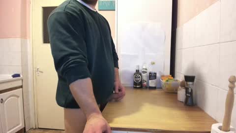 Snapshot of doriancretu95 chatting on December 2024 09:13:02 PM menu below online show from December 2024 09:13:02 PM