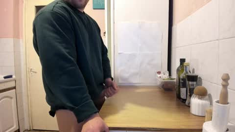 Snapshot of doriancretu95 chatting on February 2025 03:42:01 PM menu below online show from February 2025 03:42:01 PM