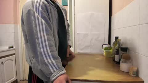 Snapshot of doriancretu95 chatting on February 2025 05:24:01 AM menu below online show from February 2025 05:24:01 AM