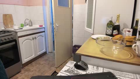 menu  below online show from March 2026 03:04:02 PM