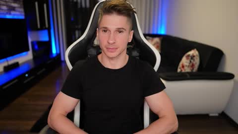 Dorian Reyes online show from September 2025 09:50:01 PM