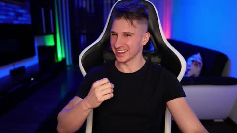 Dorian Reyes online show from September 2025 10:47:01 PM